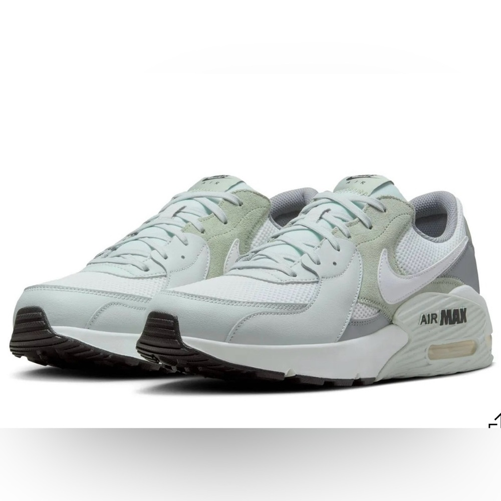 NIKE Air Max Excee Sneakers NIB- Men’s 11.5